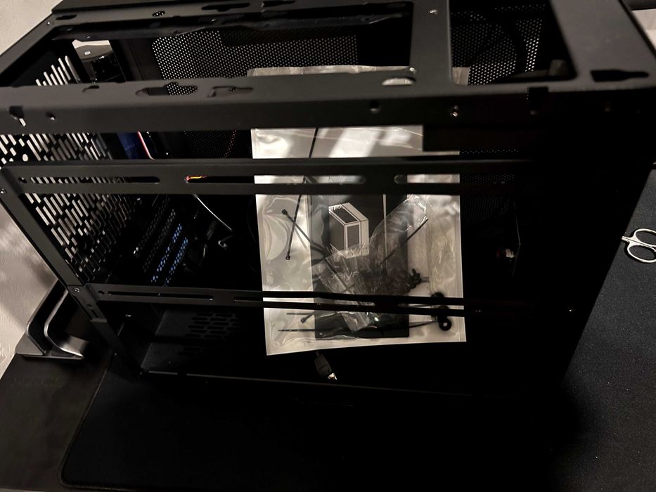 Корпус Almordor Seiya 180 mATX