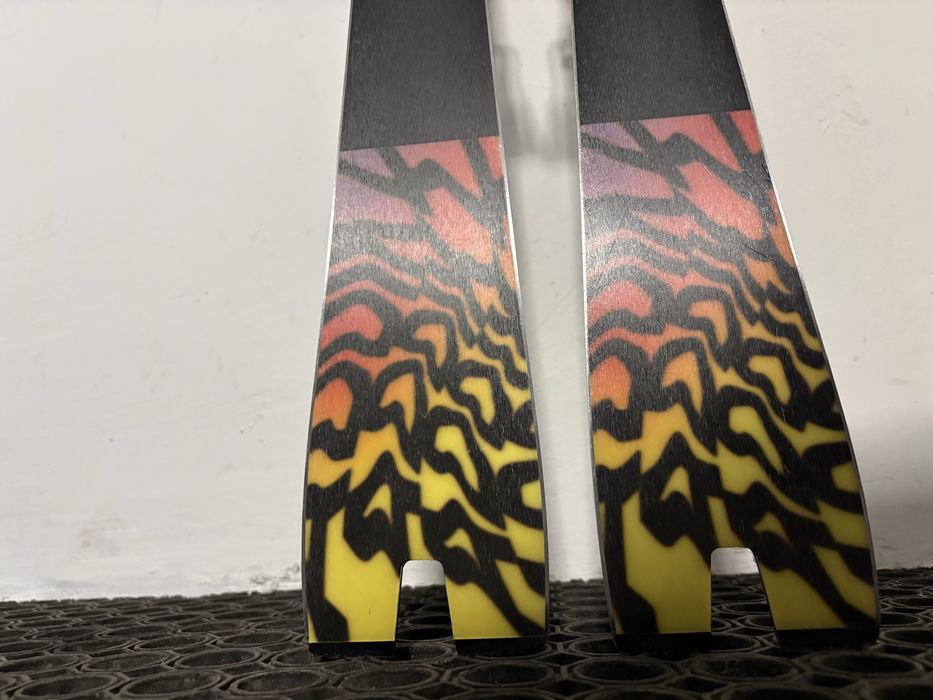 Narty Salomon Addikt Pro 66 Blade 2024 + Z12 Gripwalk - 149 cm