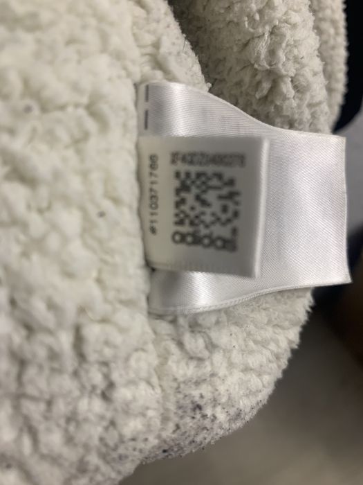 Продам кофту Adidas  размер S