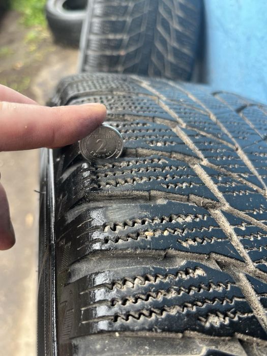 Продам диски с резиной от мазды 6, R17