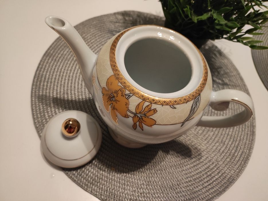 Dzbanek na herbatę