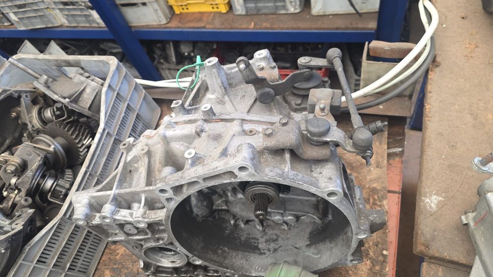 Skrzynia Biegów Manualna  Mitsubishi  Onlander 2,0 diesel 4 x 4