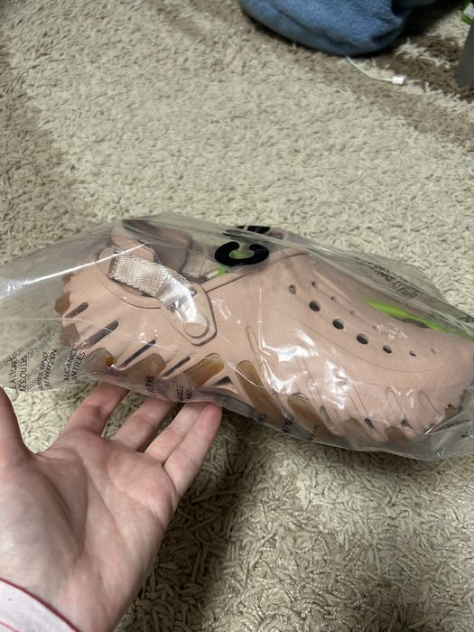 Crocs Glogs.