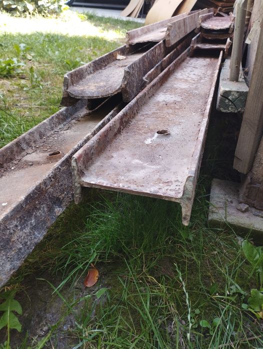 Балка металева розмір 150мм бу.