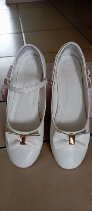 Buty  dziewczynka