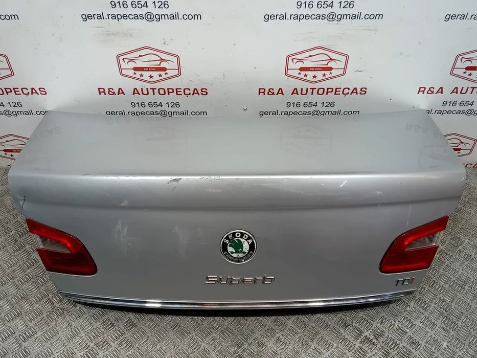 Tampa Porta Mala Skoda Superb II 2 Sedan Original