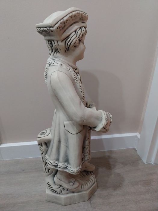 Estatueta louça "trovador"