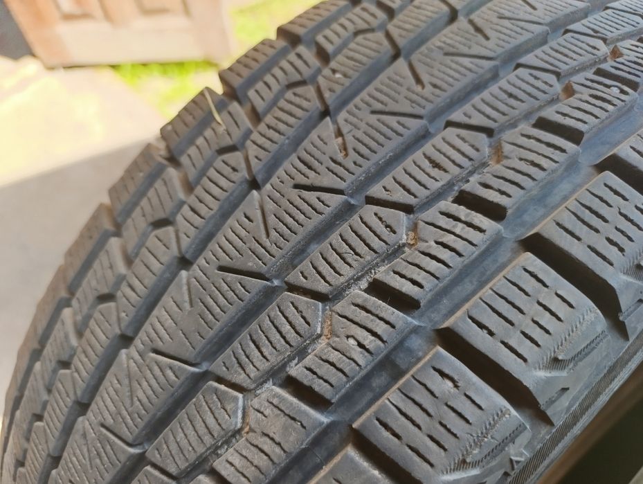 Зимние шины 225/65 R17 Yokohama G075 Triangle PL01