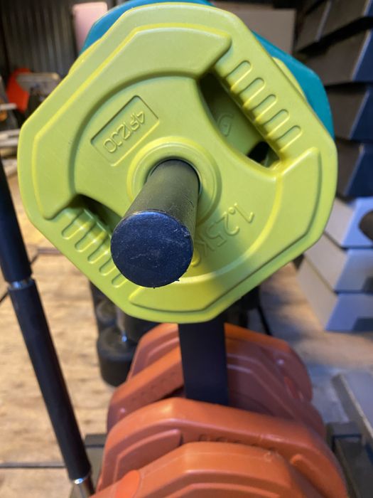 Sztangi do body pump ze stojakiem