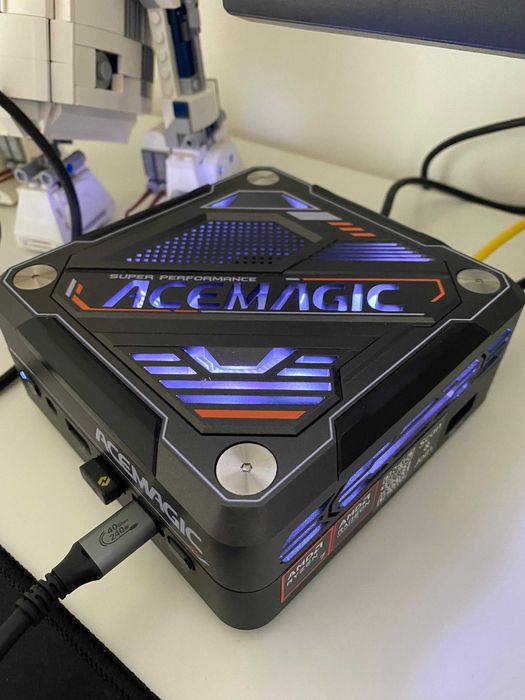Mini PC ACEMAGIC AM18 Ryzen 7 8845HS | 32GB DDR5 | 512GB NVMe | 450€