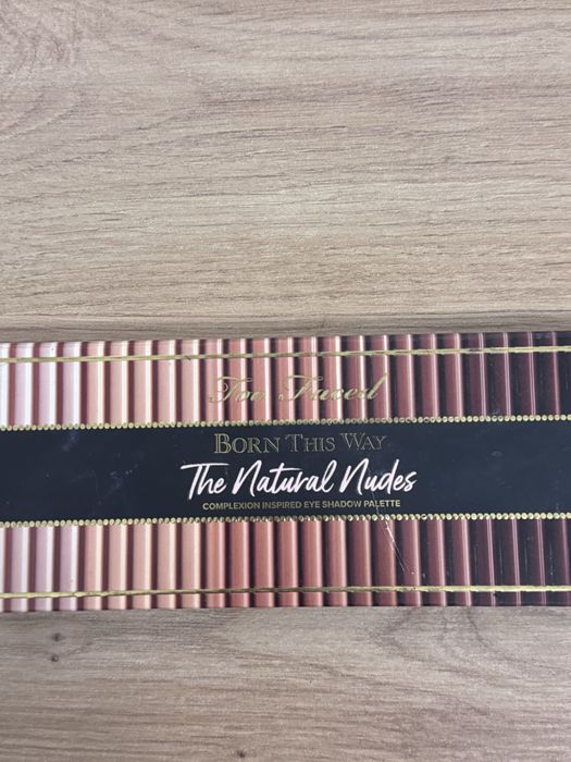 Paletka too faced born this way