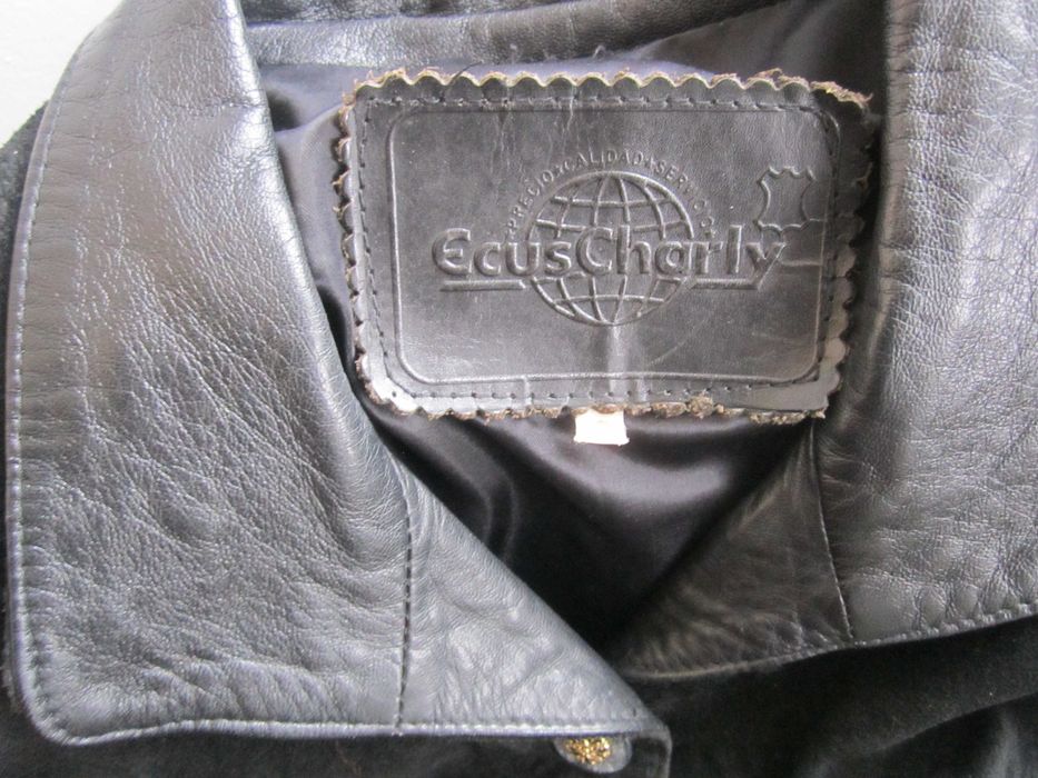 Casaco Preto Vintage retro Pele Ovelha Botões Dourado boca de sino T46