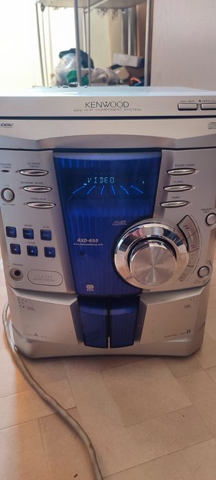 Музыкальный центр Kenwood rxd-655, в наявності одна колонка