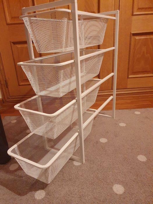Combinação Jonaxel IKEA com 4 gavetas
