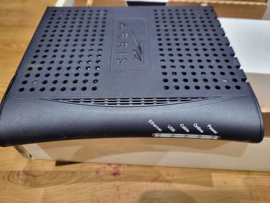 Modem ARRIS CM300B