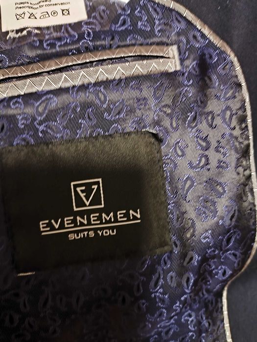 Garnitur męski Evenemen Imperiall granatowy slim fit 176/96/84