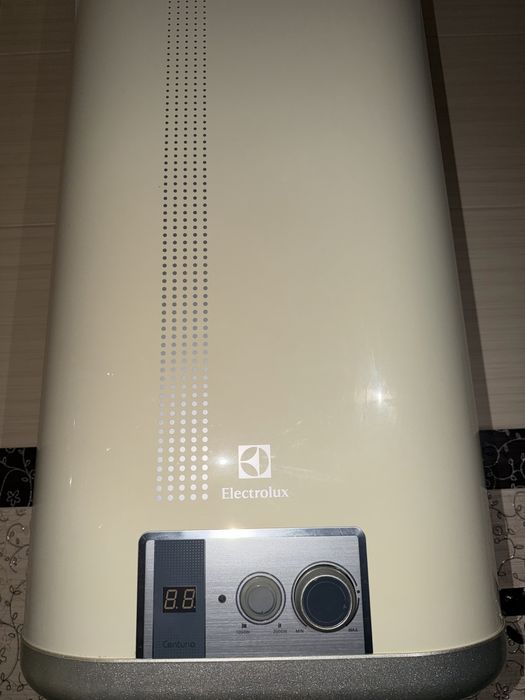 Бойлер Electrolux, 50л, електричний, справний