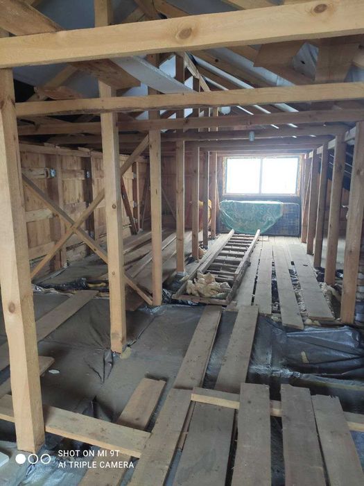 Продаж будинку зі зрубу на 6 сотках. Від власника