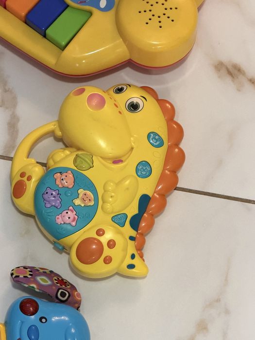 Дитячі іграшки набір