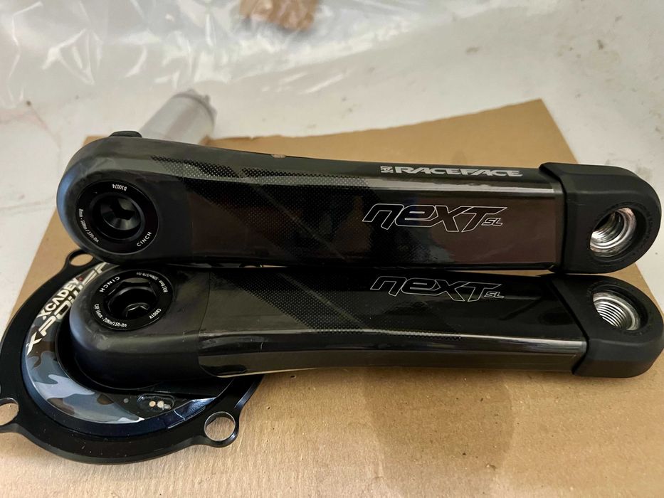Pedaleiro RaceFace Next SL G5 Carbono