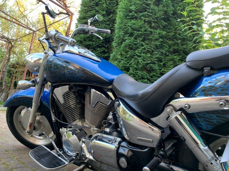 Honda VTX 1300R CUSTOM Чоппер 2006