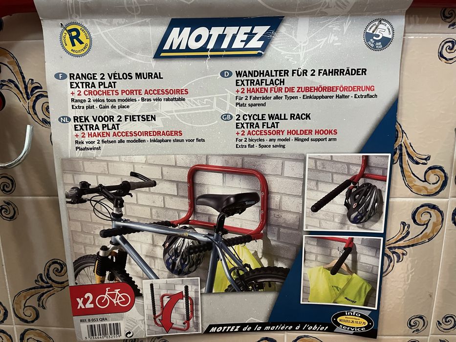 Suporte parede para 2 bicicletas da Mottez NOVO
