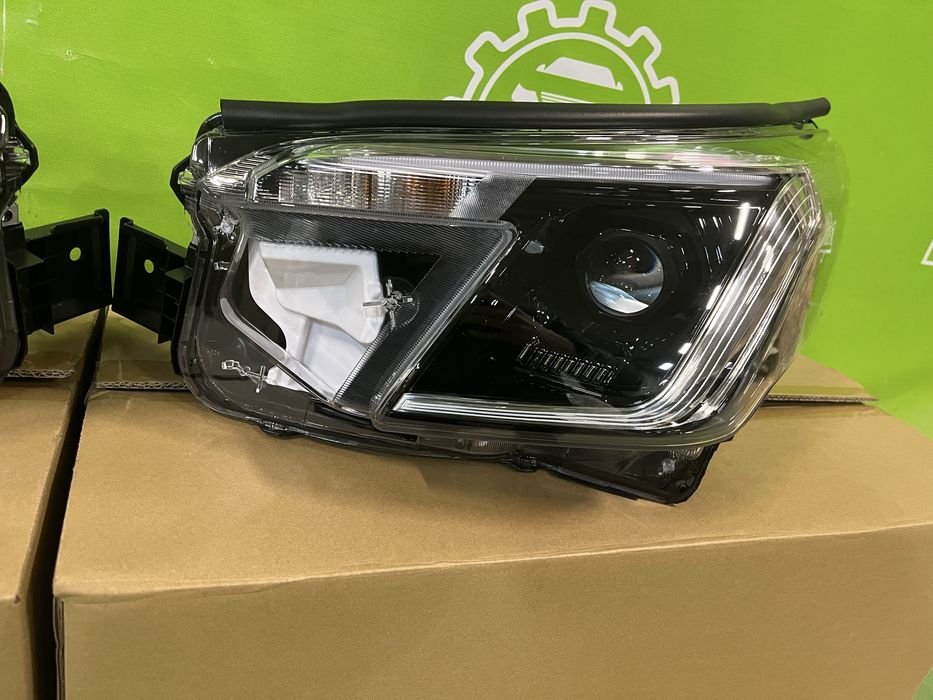 Фари Subaru Forester Full Led 2021 - 2024 SK фара субару ліва права