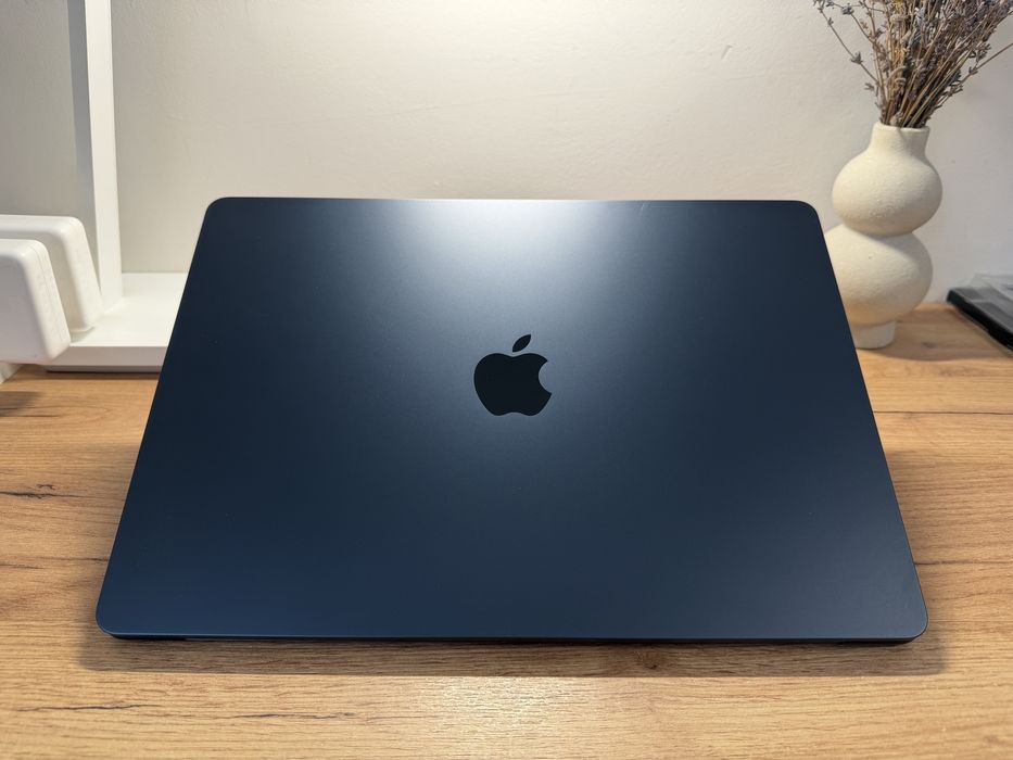 MacBook Air 15’ 2024 M3 16Gb RAM 512Gb SSD 100%