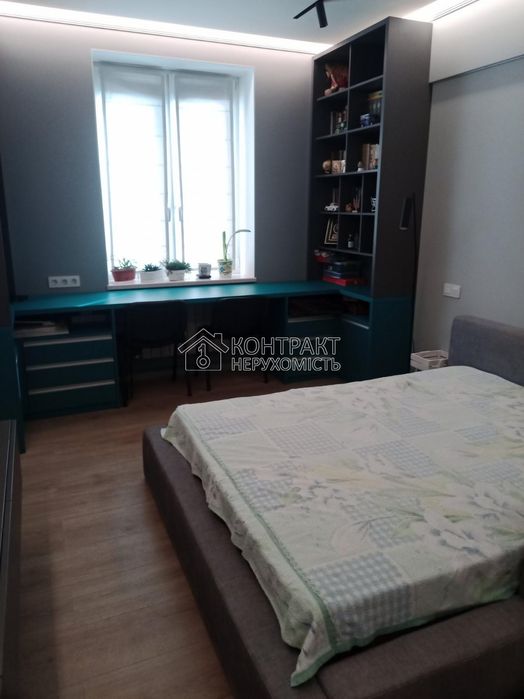 Продається велика 4К квартира у СТАЛИНЦІ парк Артема - More