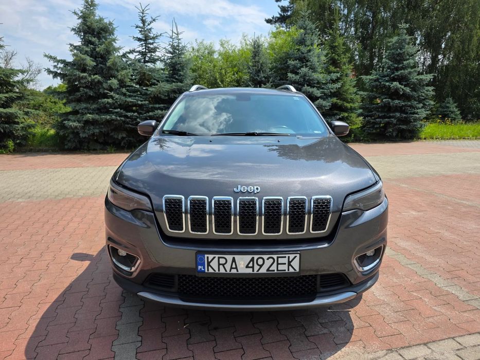 Jeep Cherokee Jeep cherokee kl lift 3.2 v6  Panorama