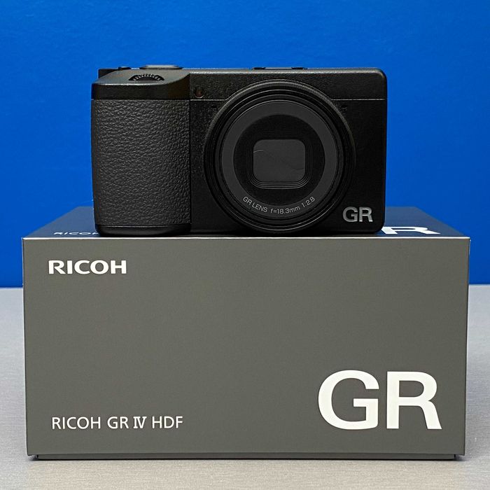 Ricoh GR IV HDF (25.7MP) | 3 ANOS DE GARANTIA