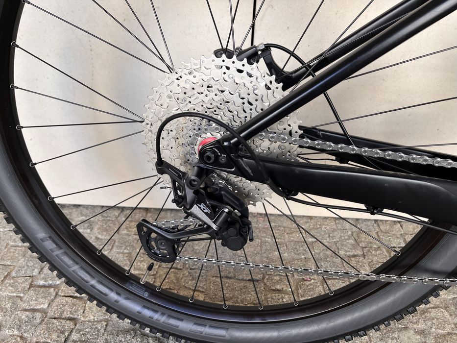 Bicicleta eletrica Canyon 8 On