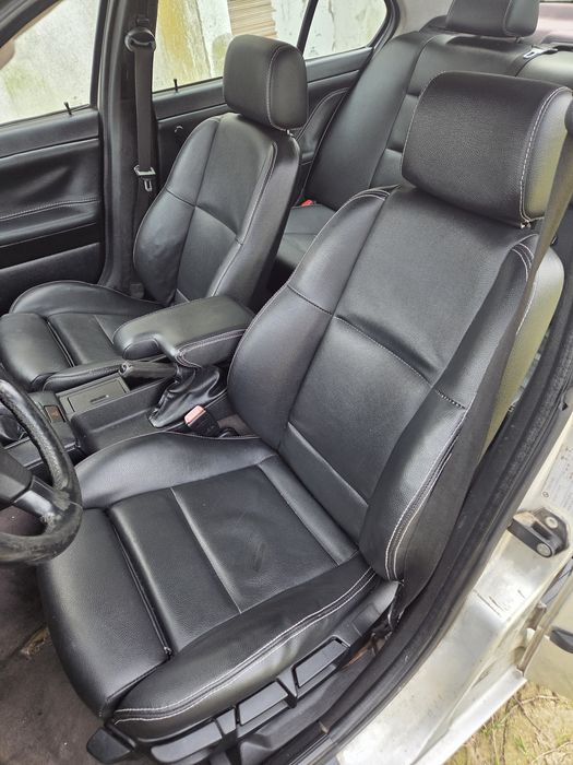 Interior BMW E36 Sedan Pack M