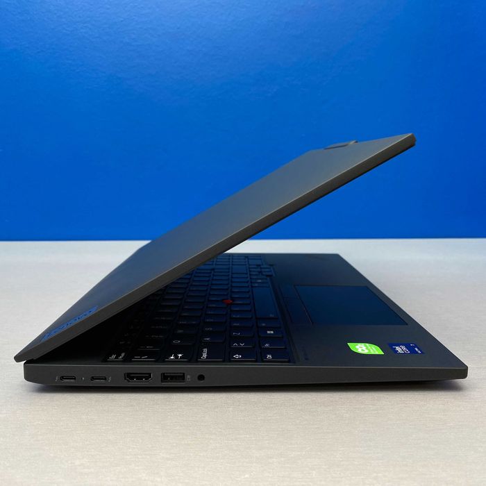 Lenovo ThinkPad T16 Gen 4 - 16" WUXGA | Core Ultra 7 255U | 32GB | 1TB