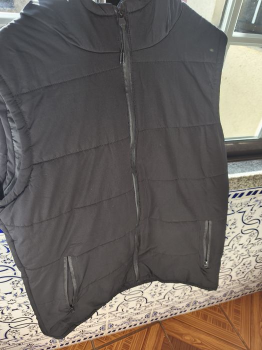 Colete de homem tamanho XL novo marca manfinity