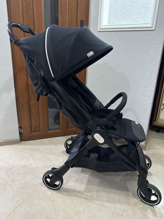 Прогулянкова коляска Chicco