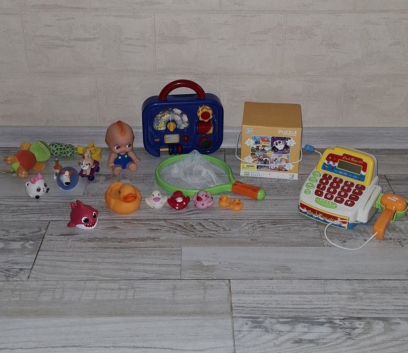 Лот іграшок каса пазли лошадка пригун