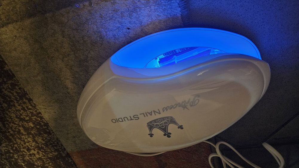 Lampa UV do paznokci