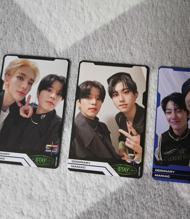 Karty grupowe Stray Kids/ album Oddinary