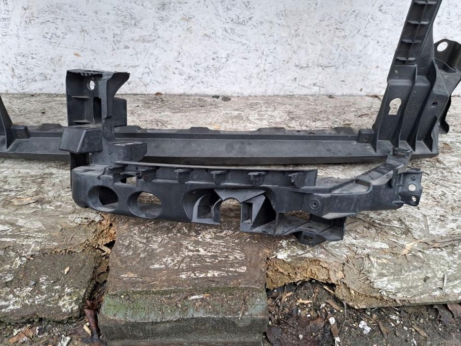 Audi a3 8p lift 2009-12 rok 8p0805594c pas przedni
