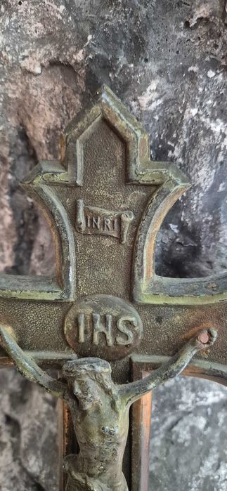 Stary krzyż pasyjna Belgia antyk sakralny dewocjonalia patyna