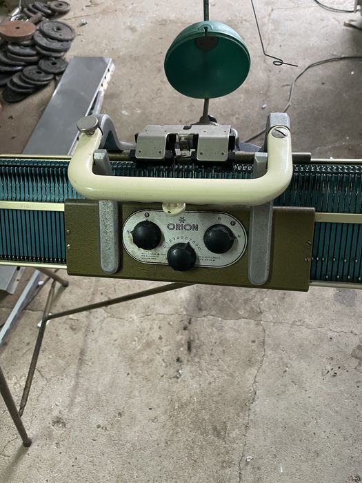 Maquina de tricotar orion