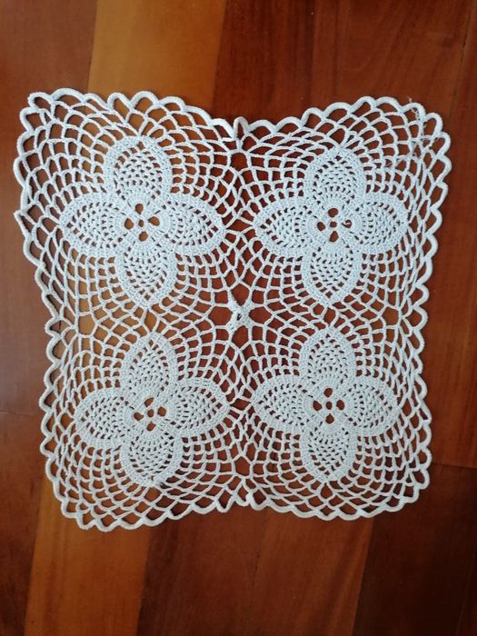 Crochet Table Centerpiece, Various Models Starting From64584410725635124