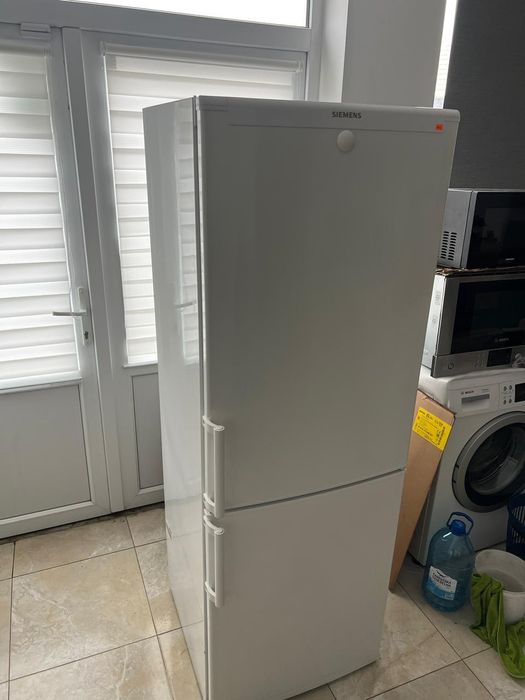 Морозильна камера,