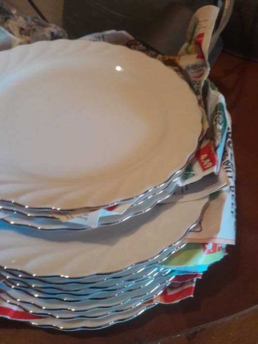 Porcelana  talerze deserowe i talerz głęboki