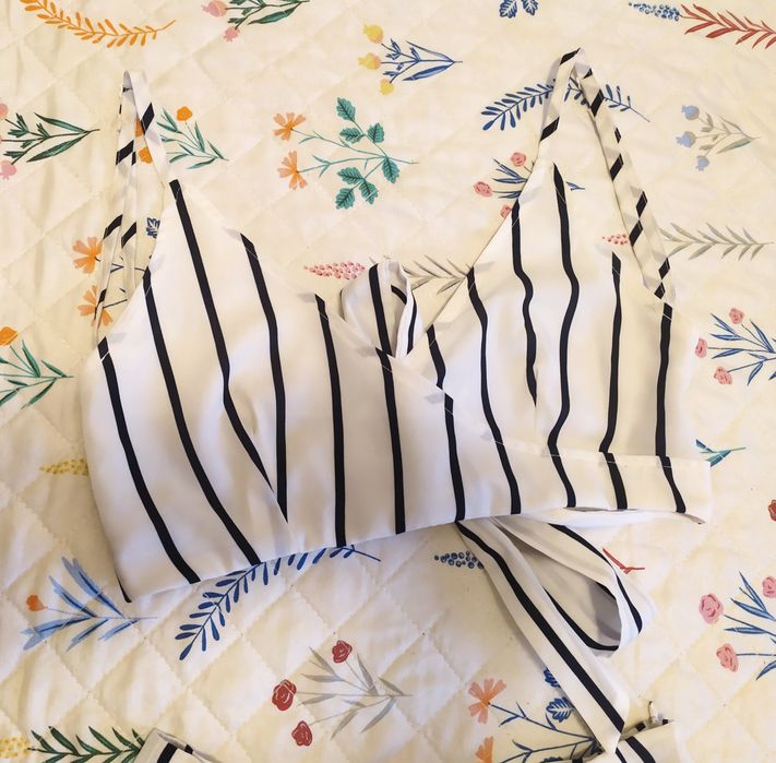 Conjunto da SheIn como novo