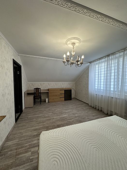 Здам будинок 135м2, вул. Щевченко метро Київська
