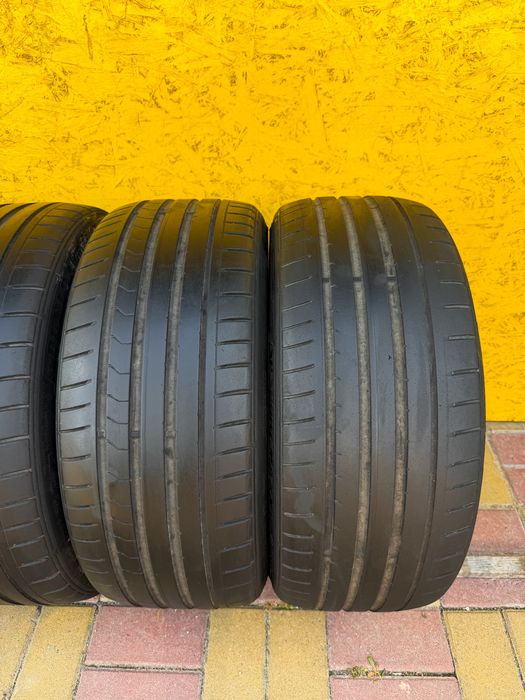 Шини Резина 225.35 R19 Dunlop Літо