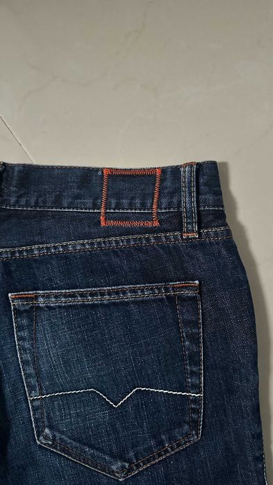 Hugo Boss 32/32 Spodnie Piękne