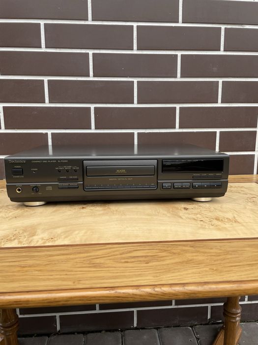 Technics SL-PG590 CD програвач